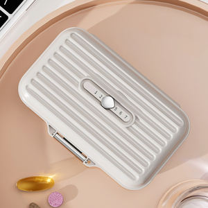 Organisateur de pilules portable de 7 jours Distributeur de vitamines en plastique PP Étui à médicaments avec 7 compartiments pour la gestion quotidienne hebdomadaire des comprimés - Product Image 5