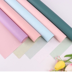Kertas kemasan papan dupleks bunga segar dua warna tahan air tidak transparan untuk rangkaian bunga elegan - Product Image 4