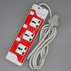 Multiprise avec protection contre les surtensions, 3 prises, IP44, 3500W - Product Image 4