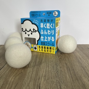 Balles de séchage en feutre de laine naturelle pour sèche-<span class=keywords><strong>linge</strong></span>, économie d'énergie, sans adoucissant, sans peluches, à suspendre à la fenêtre - Product Image 1