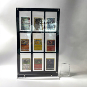 Marco de exhibición de tarjetas acrílico Yageli transparente personalizado de 3 niveles con cierre magnético, soporte moderno para exhibición en tiendas (solo para exhibición) - Product Image 1