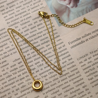 BINSHUO Collier pendentif en acier inoxydable plaqué or 18 carats pour femme Style minimaliste Design circulaire délicat Cadeau chrétien à la mode