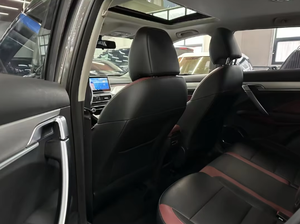 Geely Coolray (Binyue) 2021 1.4T DCT Edición Diamante Gris SUV Usado - Product Image 4