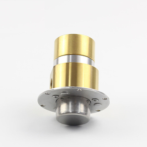 <span class=keywords><strong>Pompe</strong></span> magnétique de dosage de produits chimiques pour le traitement de l'eau 12V 24V PEEK pour <span class=keywords><strong>piscine</strong></span> et eau industrielle - Product Image 4