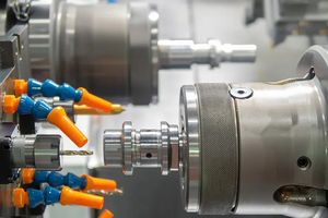 <span class=keywords><strong>Service</strong></span> de Fabrication sur mesure d'usinage CNC rapide en métal OEM de qualité supérieure pour les composants de cadre de précision en acier et aluminium - Product Image 6