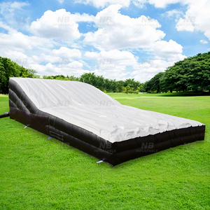 Rampa de entrenamiento para motocross al aire libre con airbag inflable para aterrizaje, de fácil instalación - Product Image 5