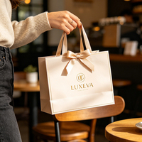 Sacs en papier blanc personnalisés imprimés avec logo pour petites entreprises – Emballage de luxe pour bougies, couleur et taille sur mesure