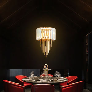 โคมไฟติดผนังคริสตัลดีไซน์สร้างสรรค์สไตล์โพสต์โมเดิร์นสุดหรูสำหรับห้องนอน ห้องนั่งเล่น และผนังตกแต่ง - Product Image 1