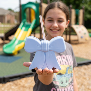 Vaso Ecológico de Plástico con Forma de Mariposa, Diseño de Dibujos Animados, Seguro para Niños, Reutilizable, 17oz, Anticorrosión, con Pajita de Color - Product Image 1
