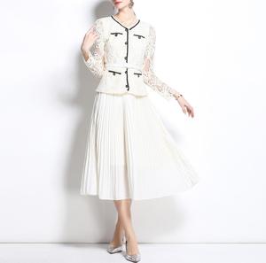 Droma en stock robe blanche à manches longues plissée au crochet en dentelle de qualité supérieure robes décontractées élégantes à la mode pour femme - Product Image 1