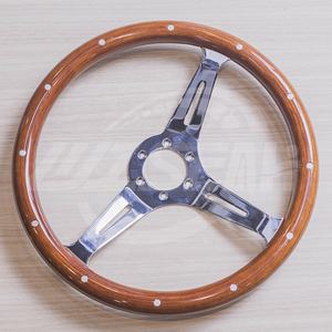 Pièces d'<span class=keywords><strong>auto</strong></span> personnalisées d'usine WZSEAHI <span class=keywords><strong>volant</strong></span> universel classique rétro en bois de noyer 380mm - Product Image 2