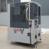 Machine à réparer les jantes YUJIE VL23 avec élimination précise des matériaux pour la rénovation des jantes de voitures et de SUV vieillies et oxydées