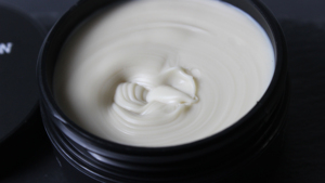 ครีมจัดแต่งทรง<span class=keywords><strong>ผม</strong></span>สำหรับผู้ชาย สูตร OEM ติดทนนาน ให้ลุคแมทท์ เหมาะสำหรับผมสั้นและ<span class=keywords><strong>ผม</strong></span>ยาว - Product Image 5