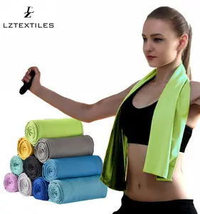 Vente en gros de Offre Spéciale d'extérieur Serviette froide Serviette de sport en microfibre Séchage rapide Refroidissement Fitness Essuyer la sueur Serviette de glace pour le sport