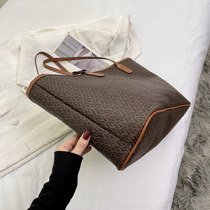 Cổ Điển Mới Đến Thiết Kế Handmade Vai <span class=keywords><strong>Tote</strong></span> Túi PU Da Công Suất Lớn Thương Hiệu In Ấn Tùy Biến Túi Tay Thiết Lập - Product Image 2