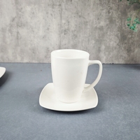 Service de table carré en porcelaine fine, assiettes, bols et tasses en porcelaine blanche pure pour la maison ou comme cadeau