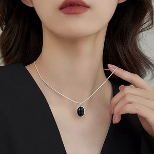 Collar de Plata de Ley S925 con Colgante de Ágata Negra y Diseño de Espina de Serpiente, Engaste de Bisel en Forma de Gota de Agua, Cadena para Clavícula de Uso Diario - Product Image 1