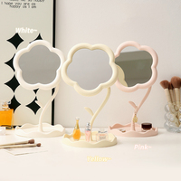 Grande demande Miroir de maquillage en forme de fleur de couleur personnalisée Miroir de maquillage ménager en plastique au design moderne