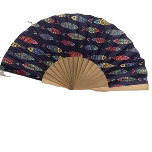 Abanico Plegable de Tela con Impresión Personalizada, Abanico de Mano de Bambú y Madera, Regalo Promocional - Product Image 5