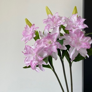 Wedding Home Decor Real Touch <b>Flowers</b> Realistic <b>Artificial</b> <b>Lilies</b> Natural-Like Moisturizing Plastic <b>Flowers</b> - Product Image 4