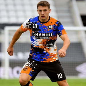 เสื้อฟุตบอลทีมสโมสรแบบเรโทร ระบายอากาศได้ดี รุ่นใหม่ล่าสุด ชุดกีฬา ชุดฝึกซ้อม สำหรับผู้ชาย  รับสั่งทำเสื้อฟุตบอล - Product Image 1