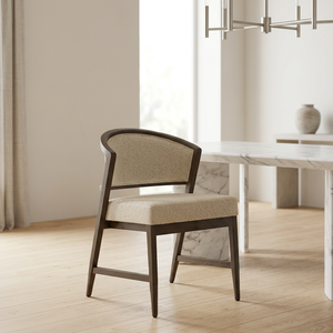Chaise de salle à manger scandinave moderne rembourrée avec structure en bois et assise en tissu beige, design de mobilier pour la maison - Product Image 1