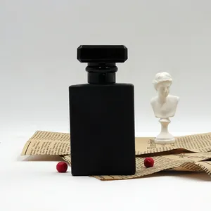 Bottiglie di profumo 30ml 50ml 100ml bottiglia di profumo da uomo nera bottiglia di profumo da uomo personalizzata in vetro vuoto di lusso sfuso nero