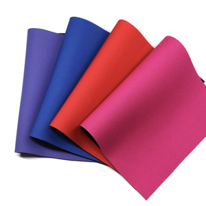 Feuille de caoutchouc néoprène SBR gaufrée douce de haute qualité, <span class=keywords><strong>tissu</strong></span> en boucle UBL laminé pour orthopédie corporelle - Product Image 2