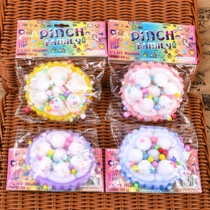 Jouet anti-stress comestible ultra-doux en TPR en forme de patte de chat, gaufre, squishy, gadget créatif de simulation pour la décompression - Product Image 4