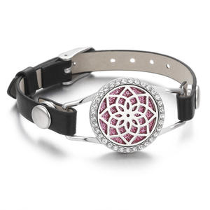 Bracelet diffuseur en acier inoxydable avec breloque en cuir pour femme, aromathérapie - Product Image 2