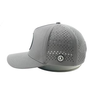 Elegante Gorra Trucker Personalizada de 5 Paneles con Visera Curva y Logotipo de PVC para Uso Diario en Todas las Estaciones, Impermeable - Product Image 1
