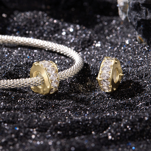 Charme en alliage plaqué or 18 carats avec pierres ovales en zircon, design étoile, style classique, bijoux unisexes, cadeau - Product Image 4