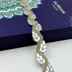 XLQ4050 Nouveauté 2026 Garnitures décoratives en strass de cristal thermocollantes pour robes <span class=keywords><strong>Samba</strong></span> et sacs de vêtements Trinidad - Product Image 3