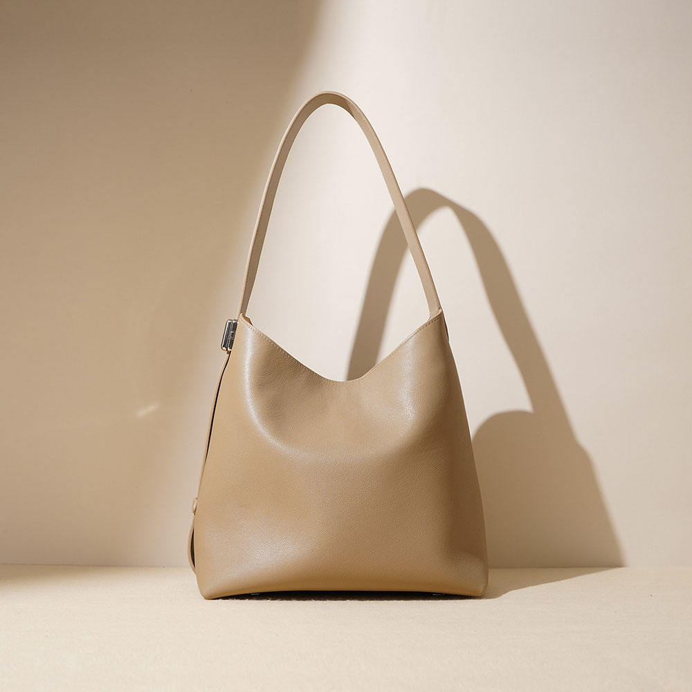 Professional Manufacturer Lightweight 100% Genuine Cowhide Leather