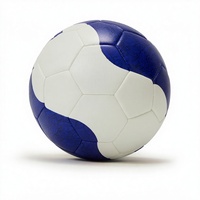 Pour l'entraînement au football de la FA Cup |   Ballon d'entraînement haute performance |   Conception en mousse extra durable 0,43 kg Blanc/Bleu/Rouge 5 UK