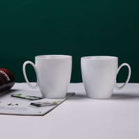 Tasse en porcelaine blanche en gros d'usine, tasse en céramique personnalisable avec logo, design minimaliste écologique, cadeau promotionnel pour entreprises