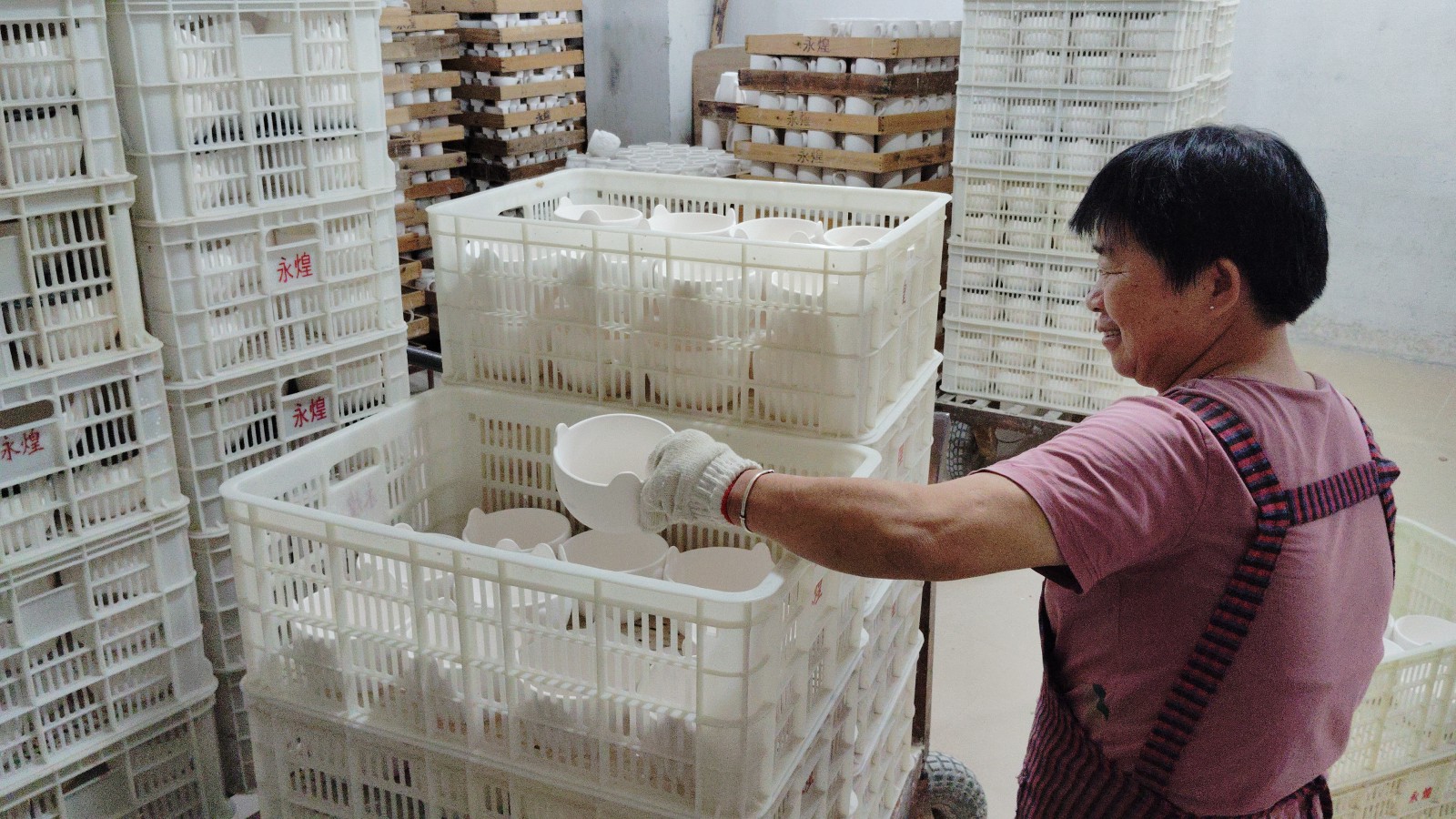 christmas tree terracotta