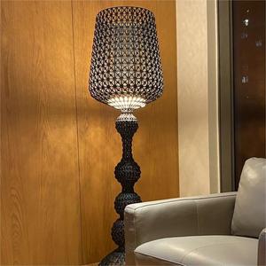 โคมไฟแก้วไวน์ดีไซน์ทันสมัยแบบหรี่แสงได้สไตล์อินสตาแกรมสำหรับห้องนั่งเล่น โคมไฟตั้งพื้นแบบโปร่งแสงสำหรับตกแต่งโรงแรม - Product Image 4