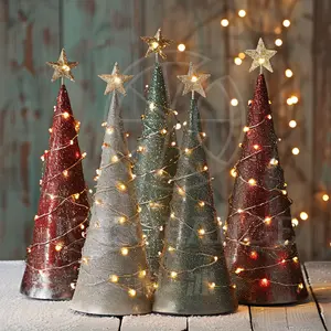 Árbol de Navidad cónico de hierro 2024 con superficie brillante y luz LED para decoración navideña del hogar, Juego de 4