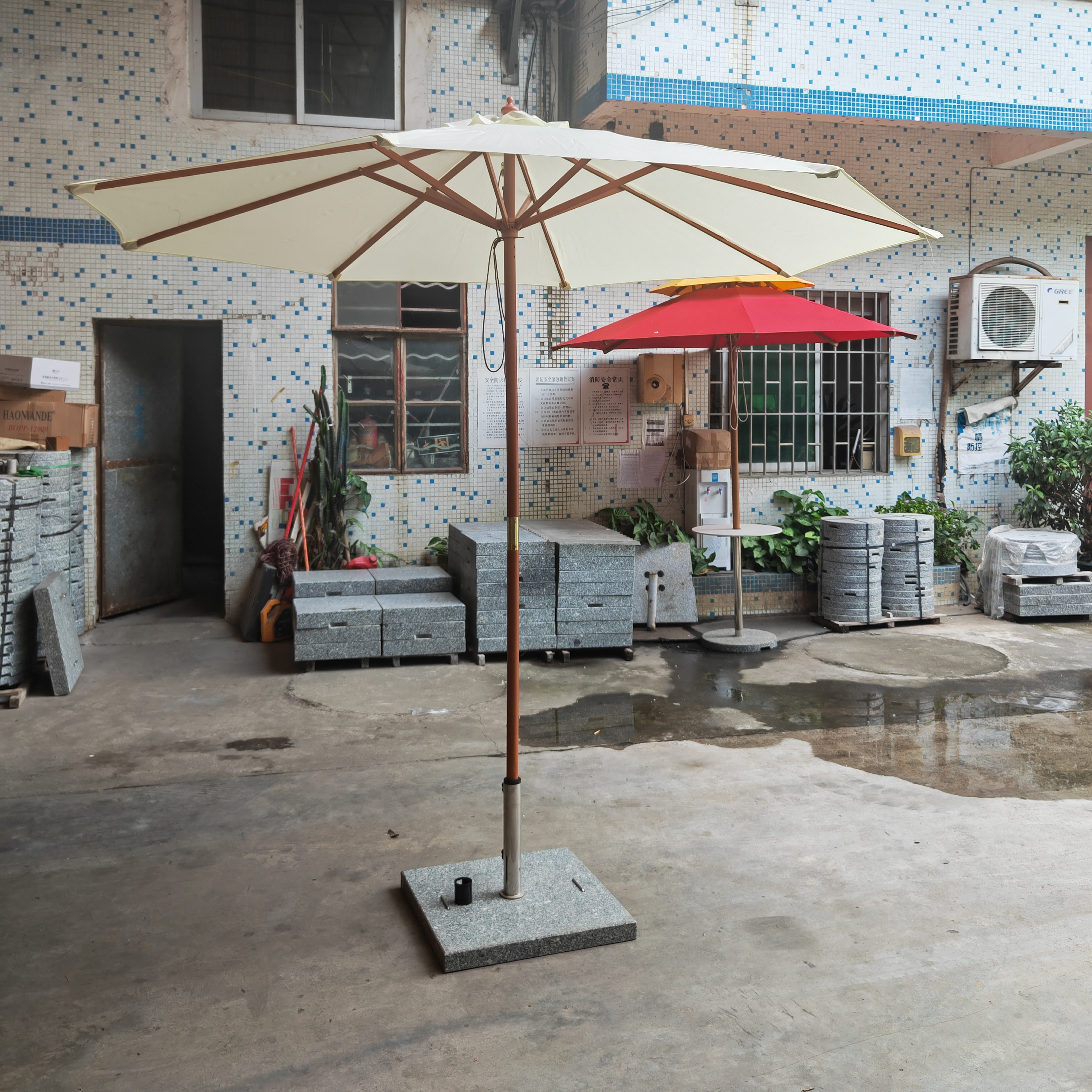 Aluminum alloy garden umbrella outdoor umbrella solid wood  luxury umbrella