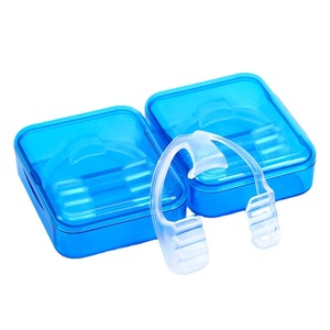 Protector Bucal Nocturno de Silicona Transparente Contra el Rechinamiento de Dientes, Con Estuche, Para Adultos - Product Image 1