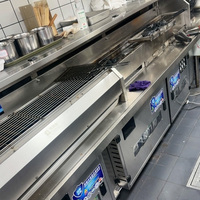 Chariot de barbecue commercial écologique sans fumée avec système de filtration d'air intégré pour les opérations de stands de restauration de rue très fréquentés