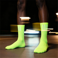 Chaussettes réfléchissantes personnalisées, couleur néon, compression légère, logo personnalisé, chaussettes de course à pied et de cyclisme, respirantes, chaussettes de sport performantes pour hommes