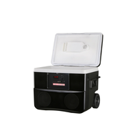 Enceinte portable d'extérieur crx3.0 50L, résistante aux basses températures, avec rangement, idéale pour le camping, niveau d'étanchéité IPX4 exclusif.