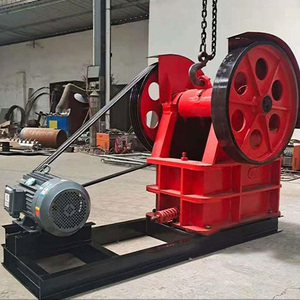 Trituradora de Mandíbulas de Tamaño Pequeño 150x250 200x300 250x400, Mini Trituradora Portátil Móvil con Motor Diésel AC, Certificación ISO9001, para Uso en Minas, con Rodamientos - Product Image 3