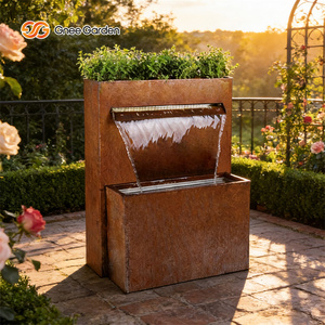 Sculpture de jardin en acier Corten avec fonction aquatique - Product Image 3