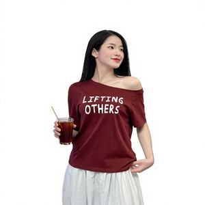 T-shirt asymétrique pour femme en coton 100% écologique, coupe slim coréenne, rouge prune, manches longues, tendance, faible MOQ, prix de gros - Product Image 1