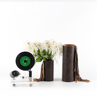 Tourne-disque vinyle en cristal Art Déco de luxe, élégant objet décoratif pour la maison et le bureau