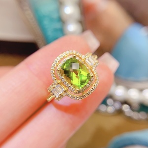 Hot bán S925 Peridot Vòng 6*8 mét Chất lượng cao màu sắc tuyệt vời thích hợp thiết kế pha lê đá quý nhẫn trang sức phụ nữ cưới ban nhạc Quà Tặng - Product Image 1