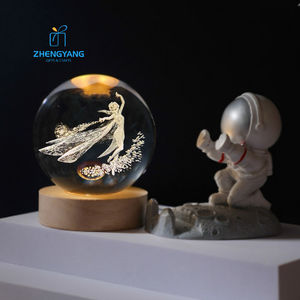 Globo Terrestre in Cristallo K9 Personalizzato, Artigianato 3D Sferico Inciso Sabbiato con Base in Legno Luminosa, Oggetto da Collezione Creativo da Scrivania - Product Image 4